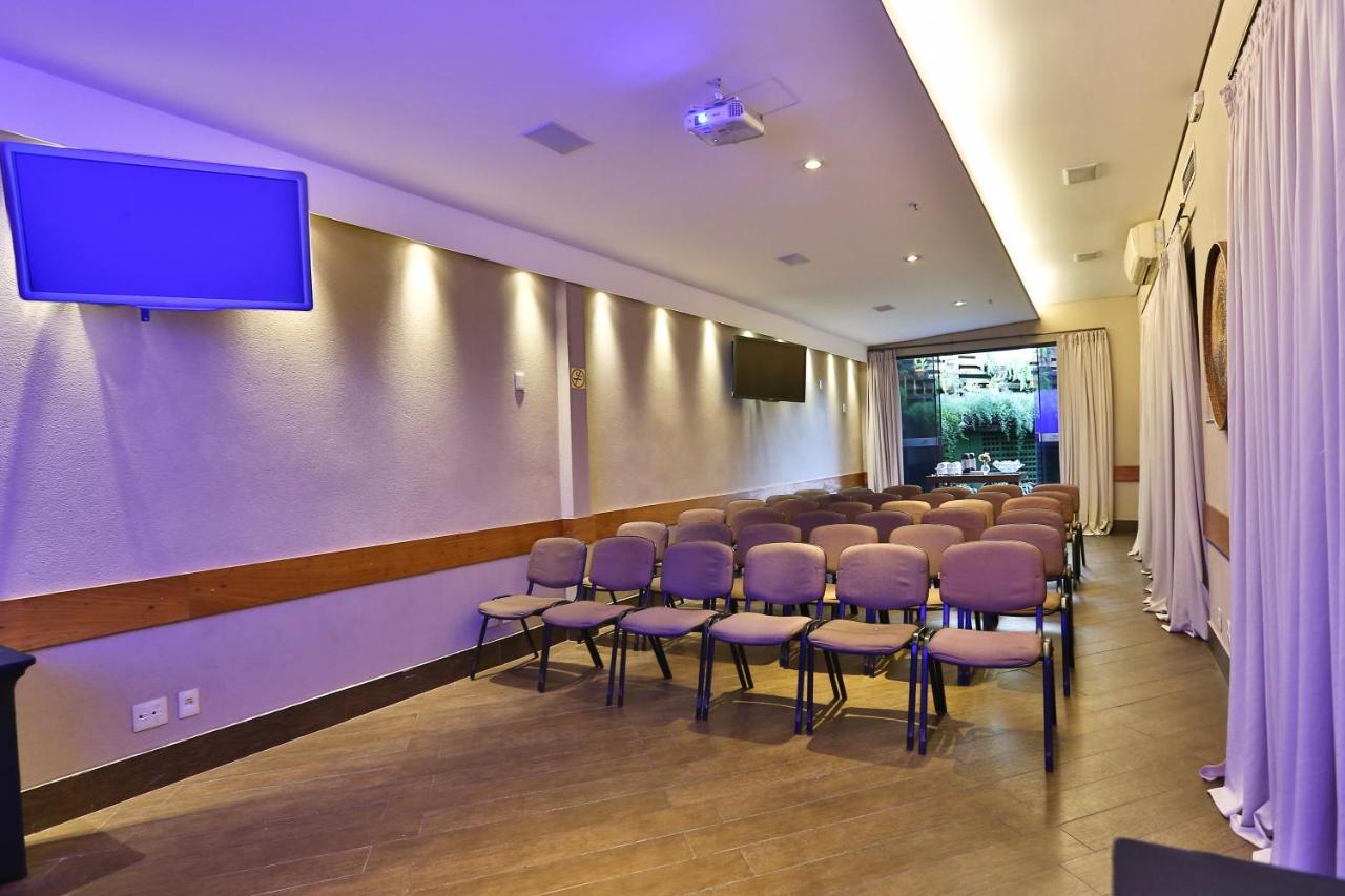 Comfort Hotel Goiânia Buitenkant foto