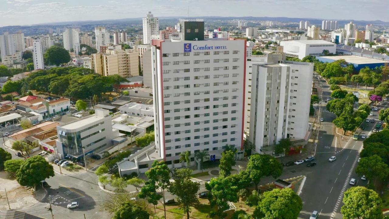 Comfort Hotel Goiânia Buitenkant foto