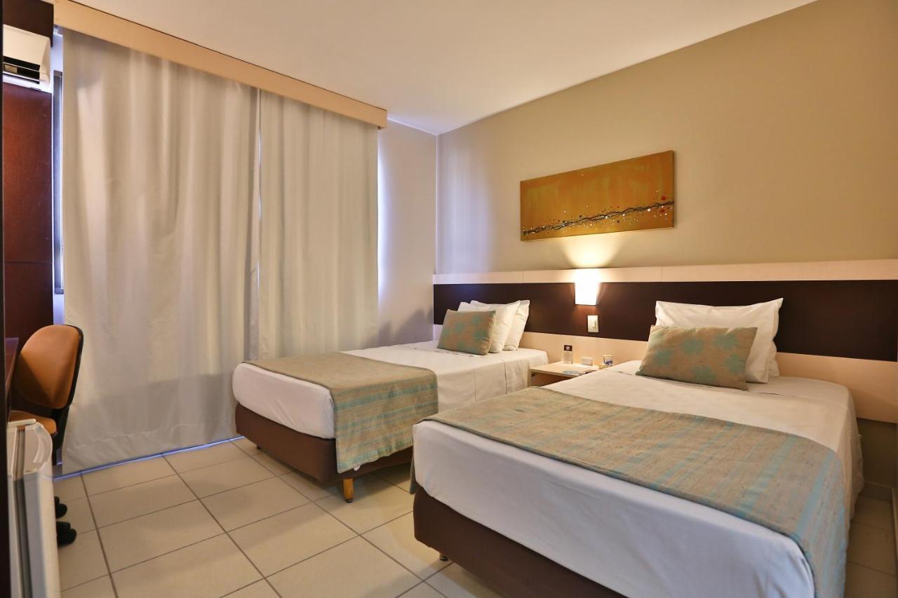 Comfort Hotel Goiânia Buitenkant foto