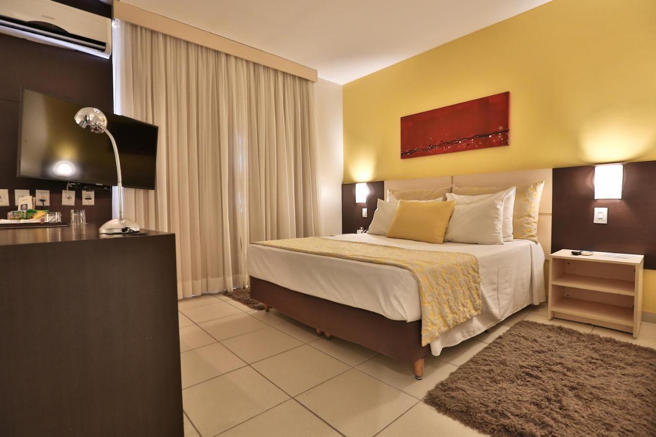 Comfort Hotel Goiânia Buitenkant foto