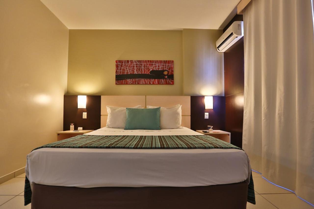 Comfort Hotel Goiânia Buitenkant foto