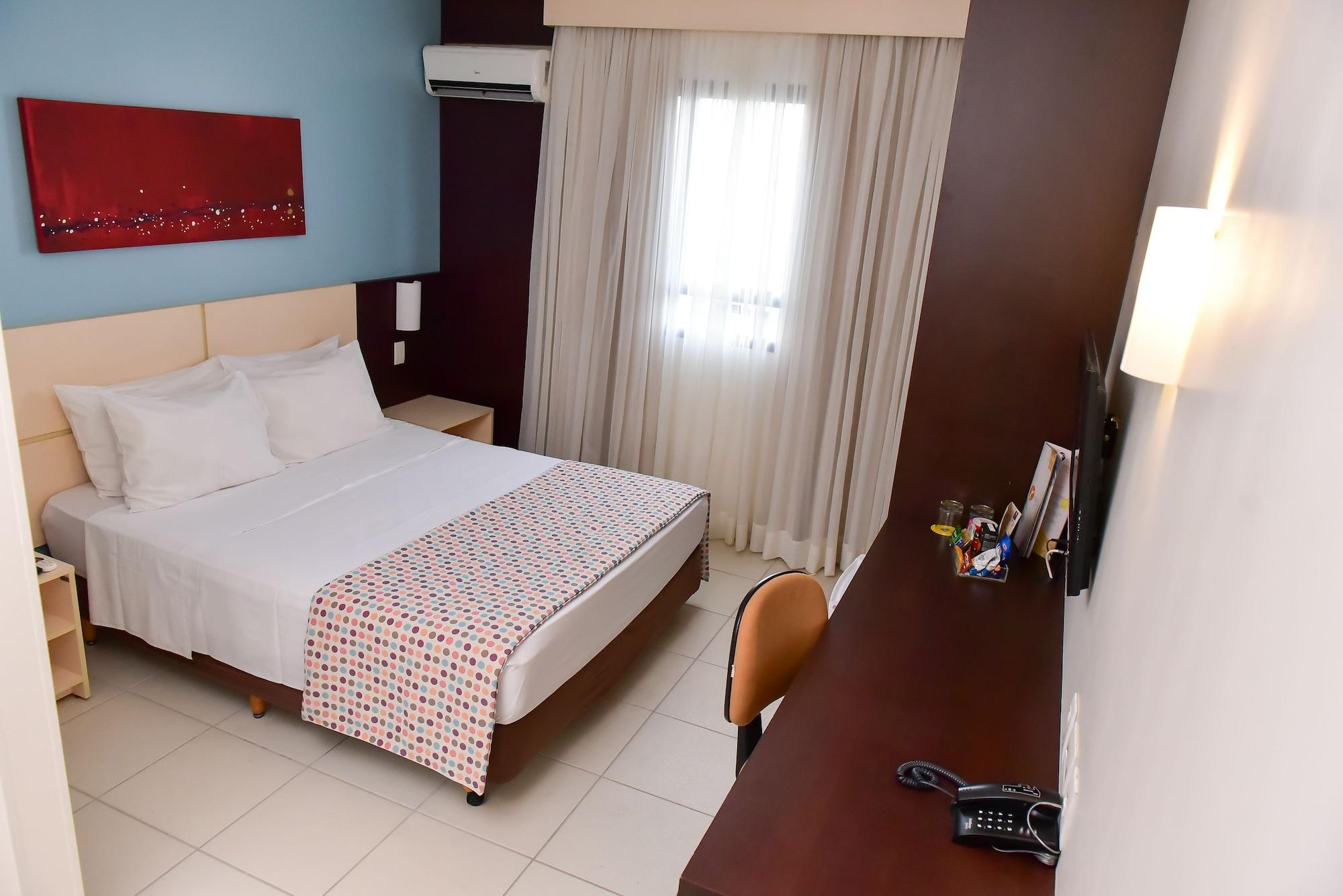 Comfort Hotel Goiânia Buitenkant foto