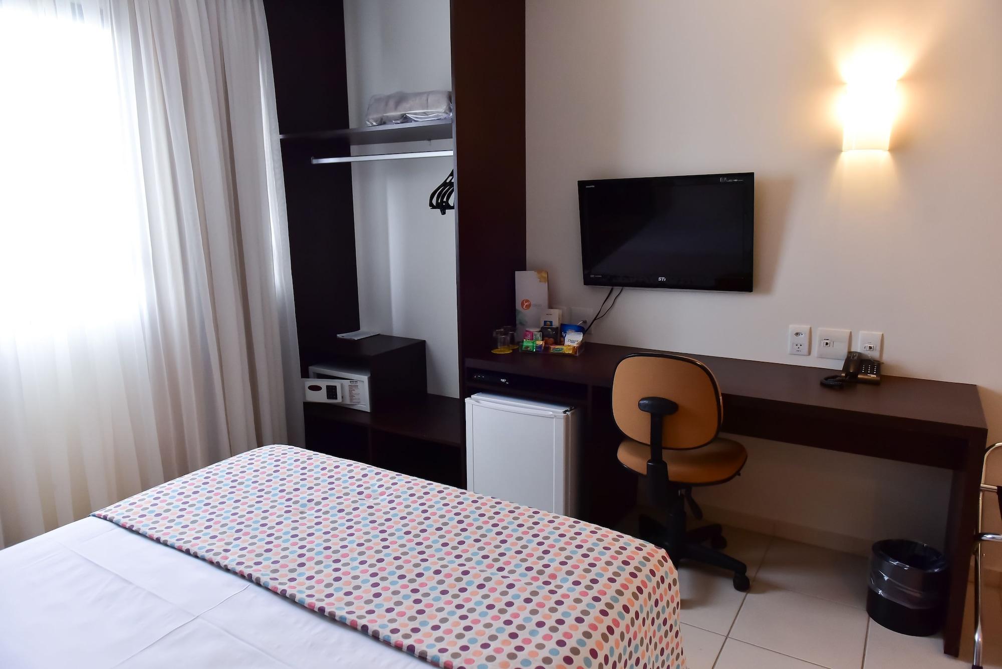 Comfort Hotel Goiânia Buitenkant foto