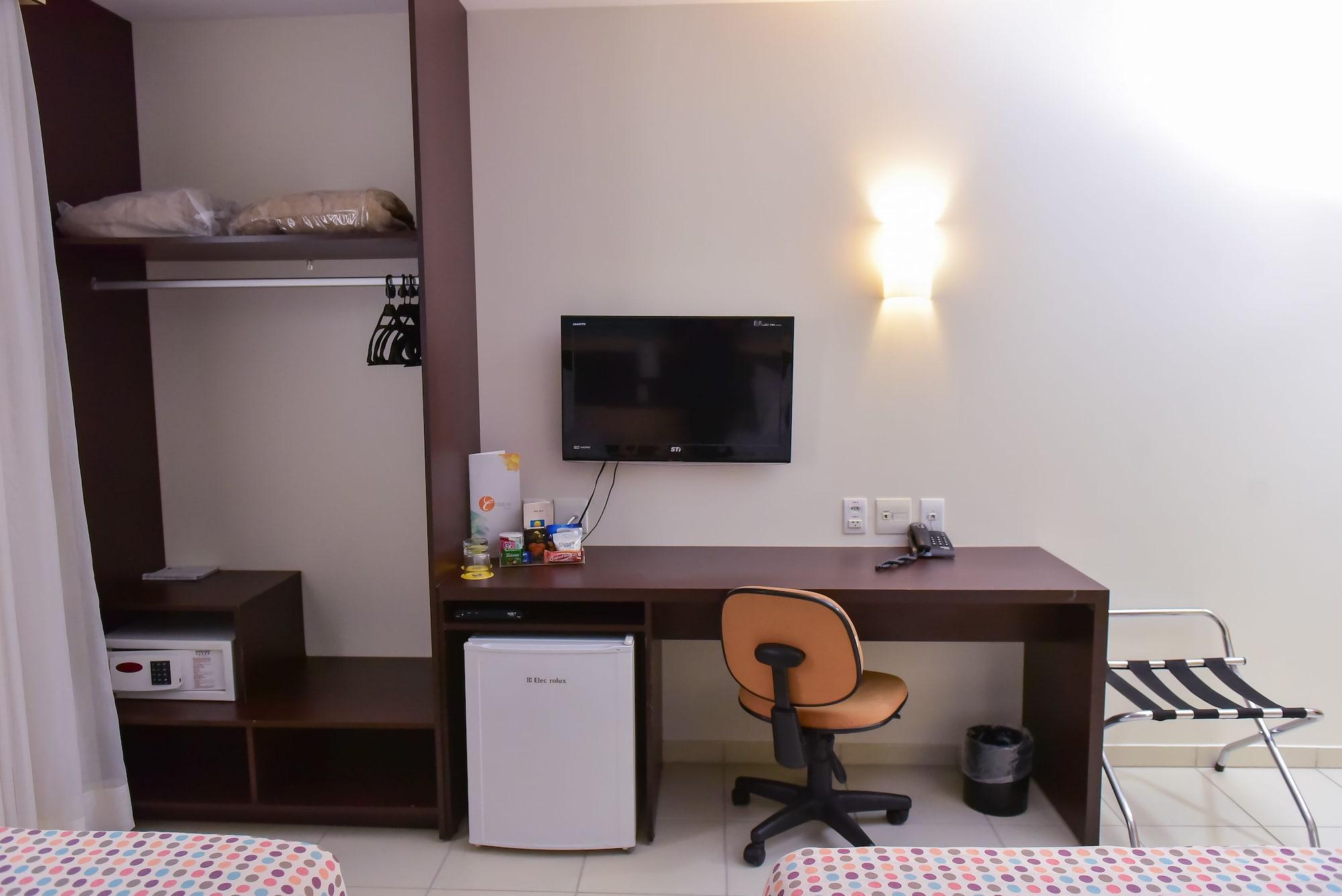 Comfort Hotel Goiânia Buitenkant foto