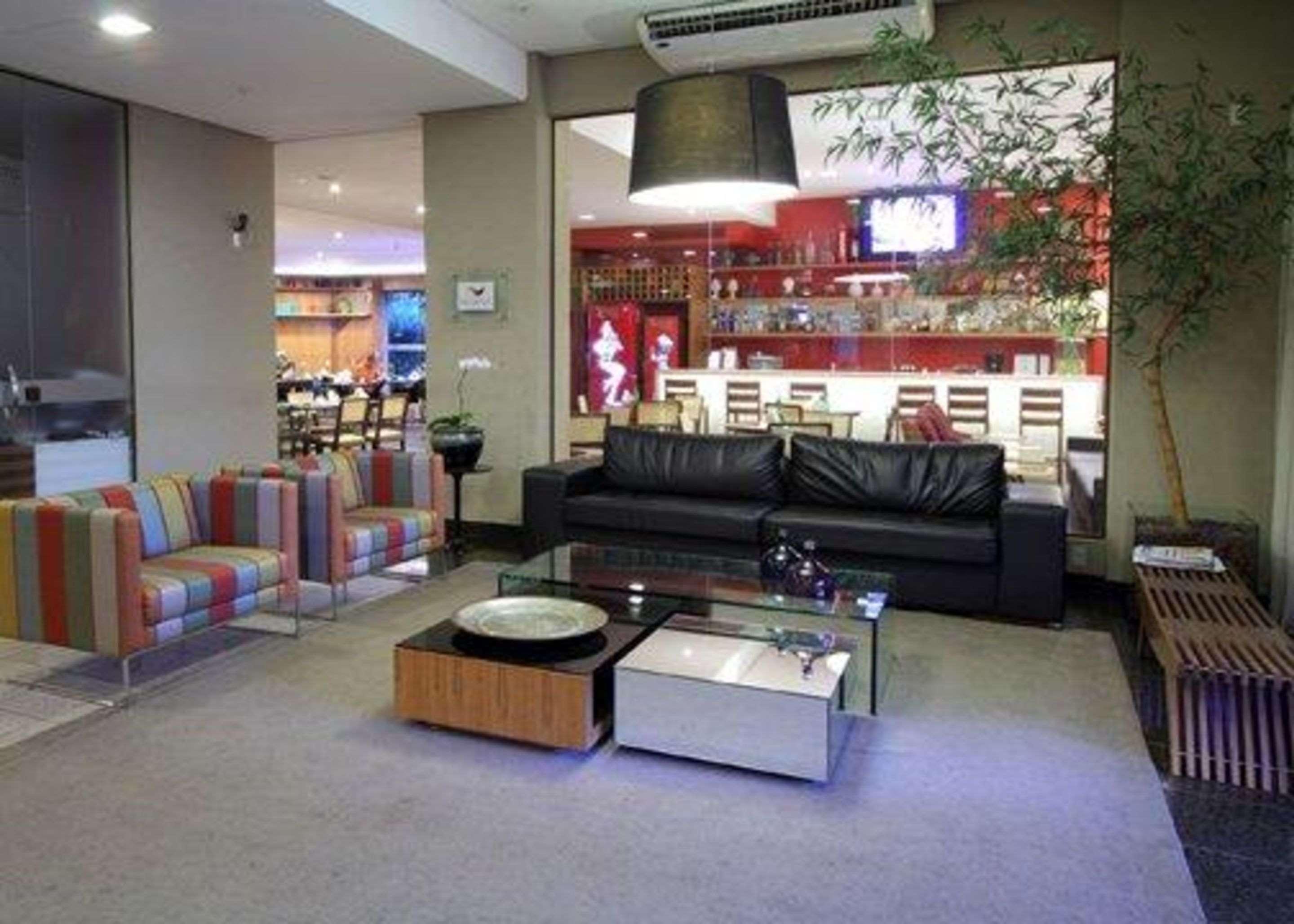 Comfort Hotel Goiânia Buitenkant foto